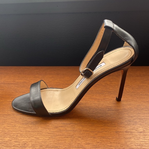 Manolo Blahnik ankle strap sandals with 3.5” heels - Picture 3 of 9